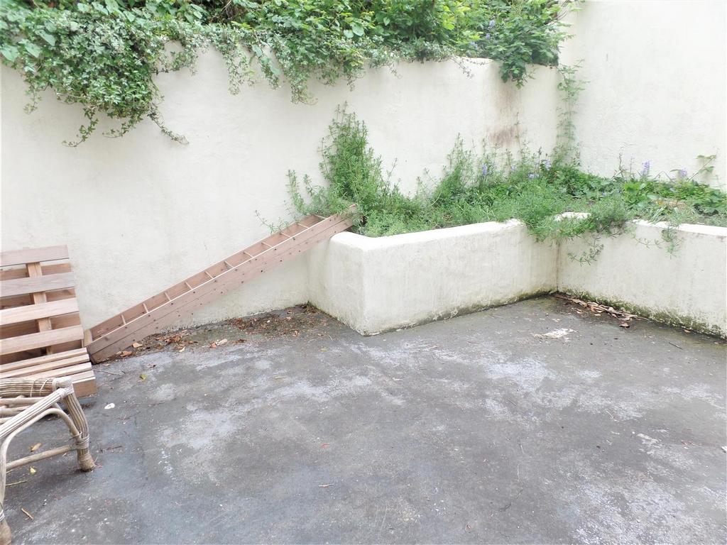 Garden area.jpg