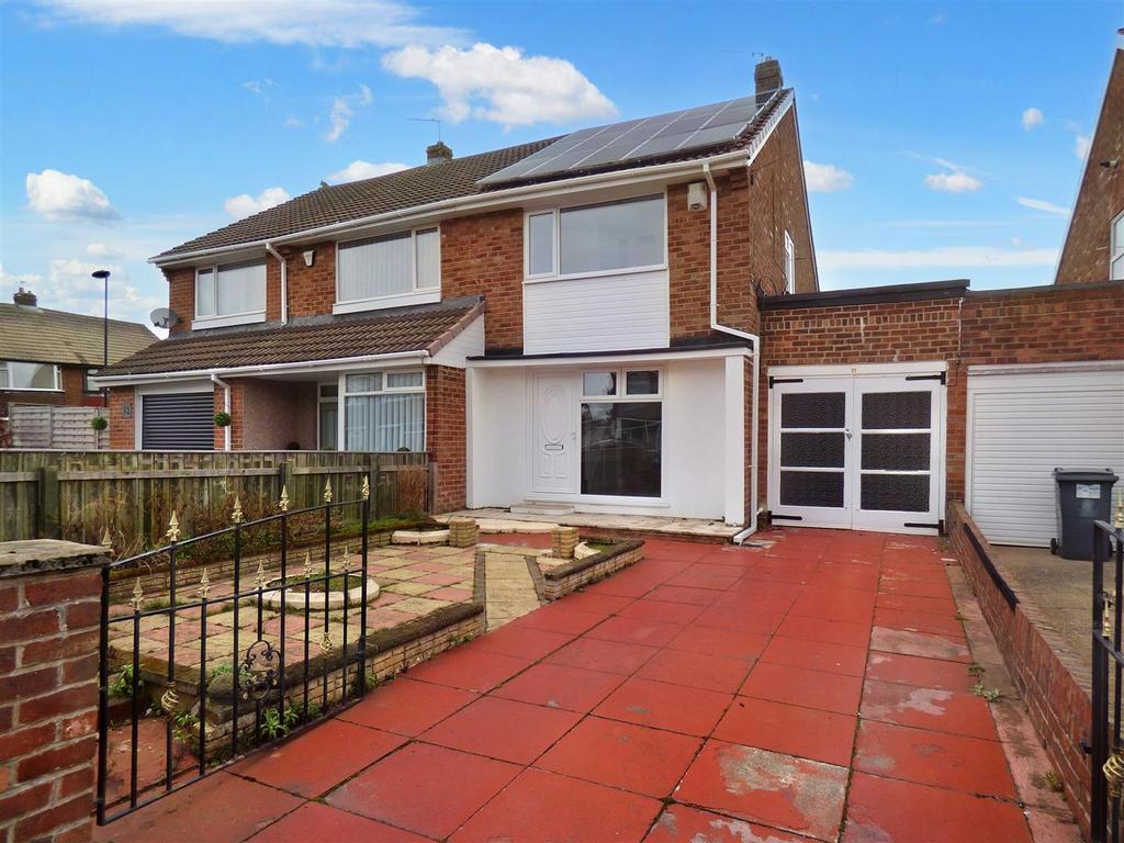 St. Anselm Road, North Shields 2 bed semidetached house £149,950