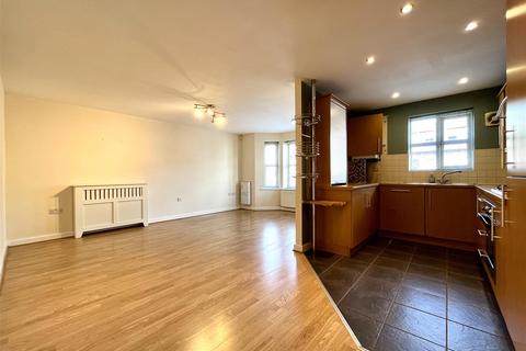 2 bedroom apartment to rent - Russell Place, Sale