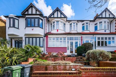 19 Lansdowne Road, London, E4 7SH