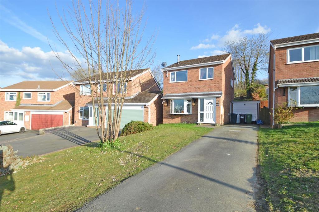 Severn Way, Cressage, Shrewsbury 3 bed detached house for sale £270,000