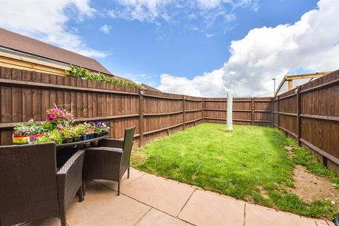 3 bedroom end of terrace house for sale, Hedge Lane, Tidworth