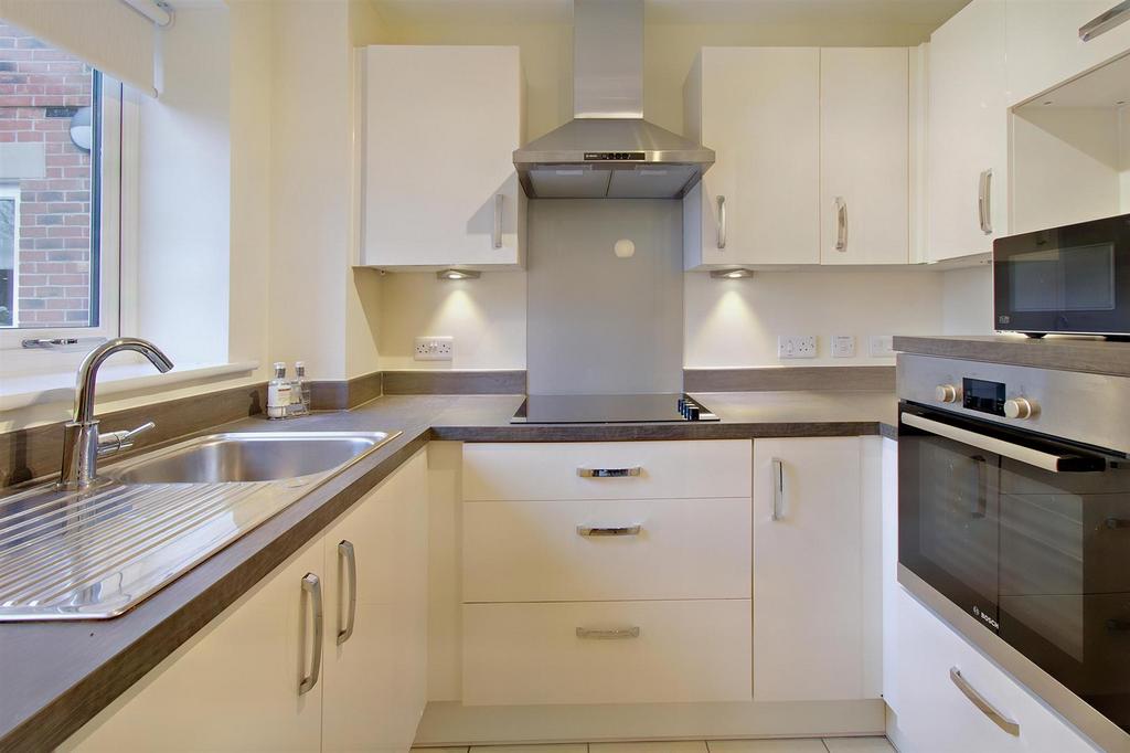 8542365-interior17v2-800.jpg