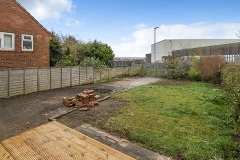 24 Silk Mill Drive, Leeds, LS16 6DX