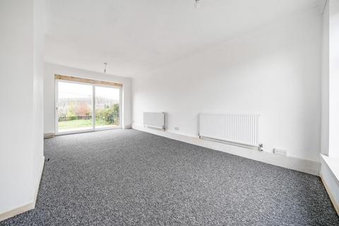 24 Silk Mill Drive, Leeds, LS16 6DX