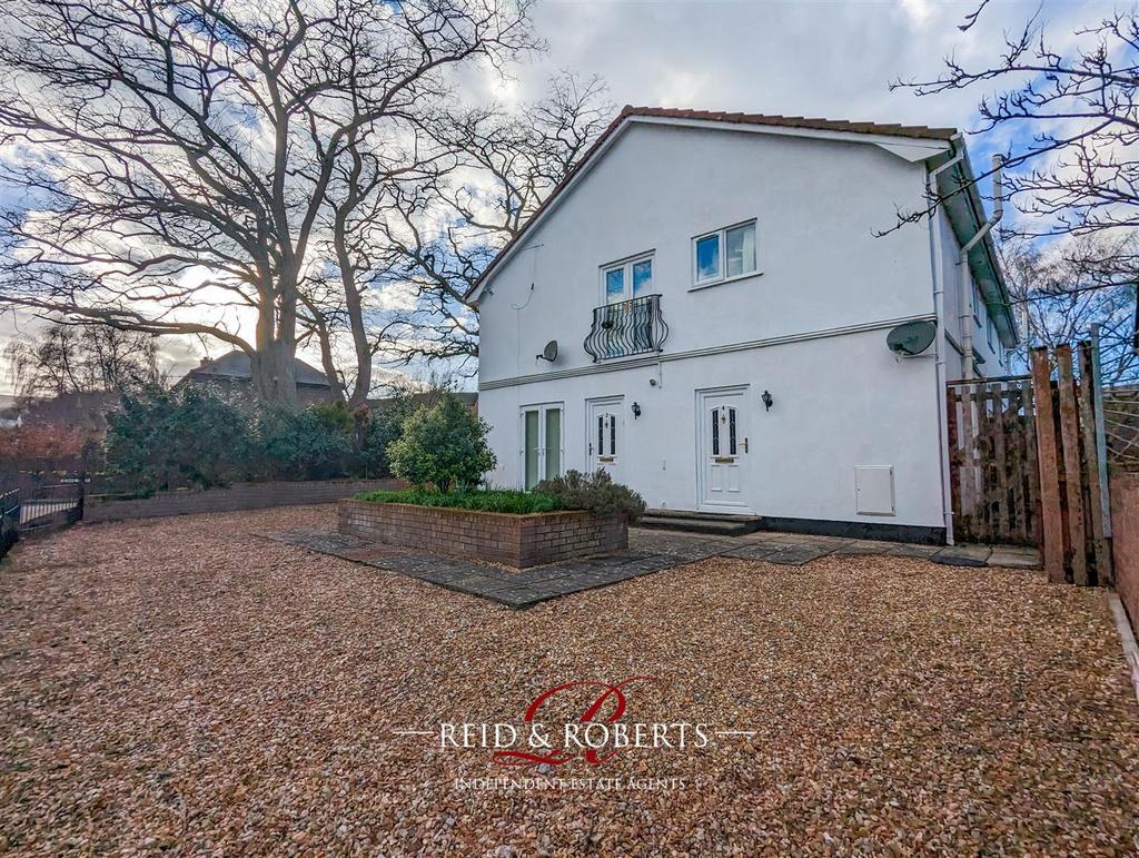 Beechwood Court, School Lane, Greenfield, Holywell 7 bed property for