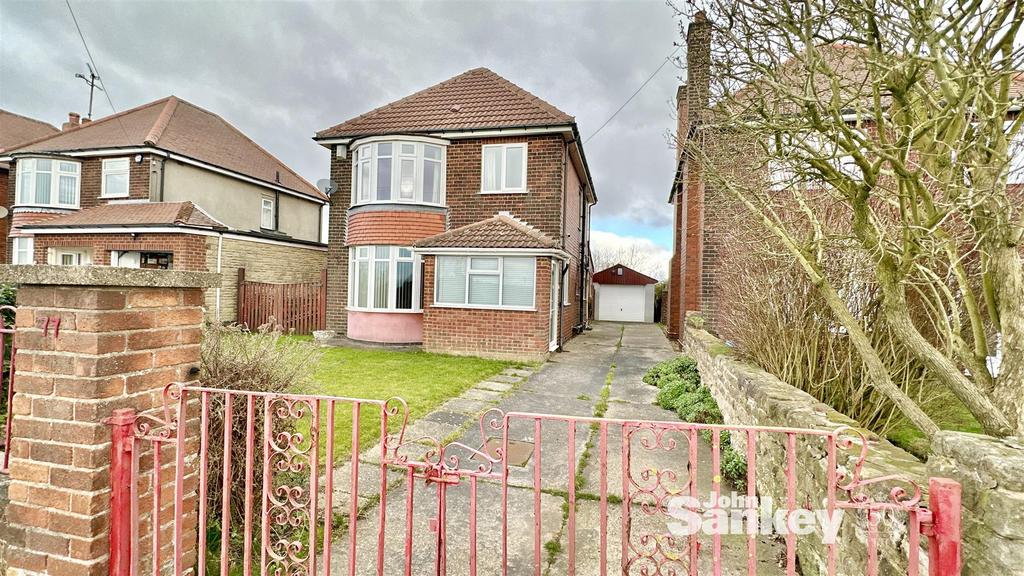 Mansfield Road, Glapwell, Chesterfield 3 bed detached house for sale