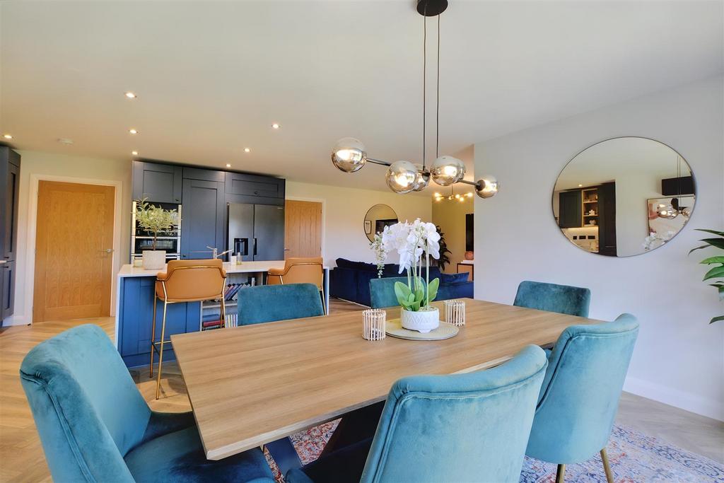 Dining Room 3.jpeg