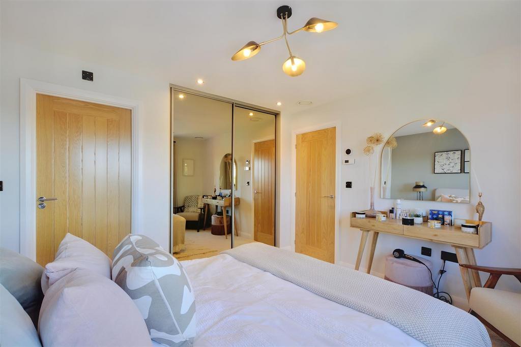 Bedroom 12.jpeg