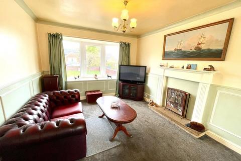 4 bedroom detached house for sale - Marten Drive, Huddersfield