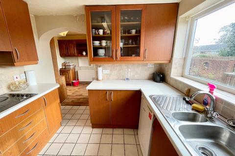 4 bedroom detached house for sale - Marten Drive, Huddersfield