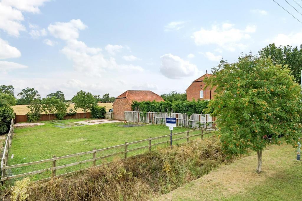 Church Lane, Minting, Horncastle 4 bed property with land for sale £