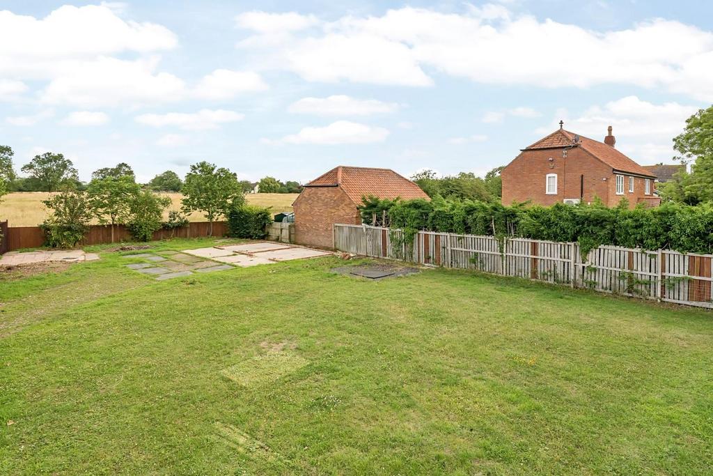 Church Lane, Minting, Horncastle 4 bed property with land for sale £