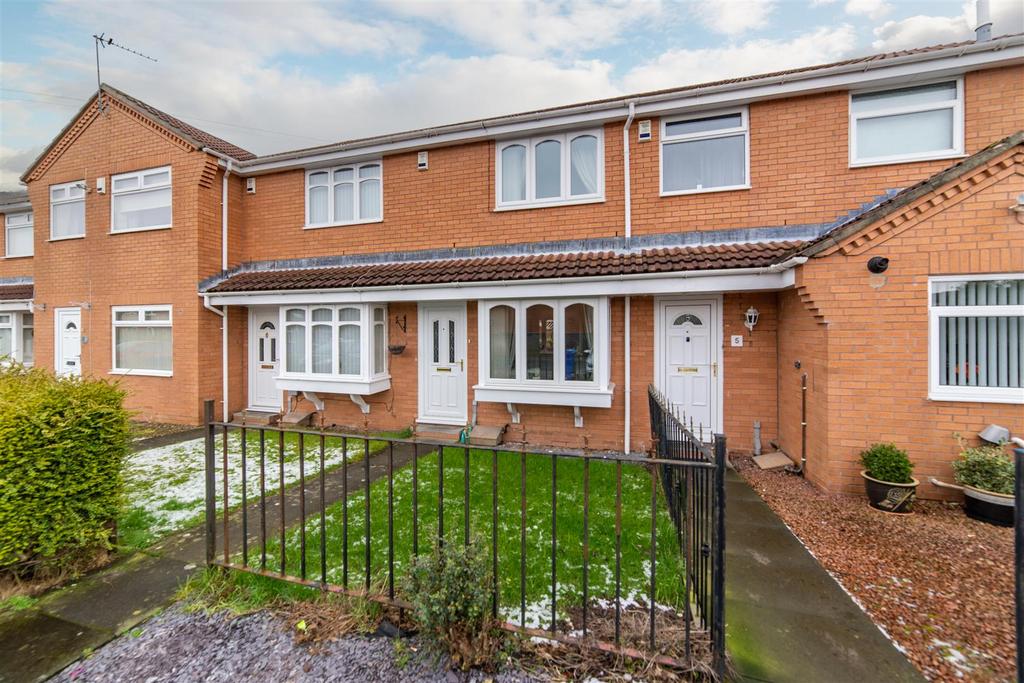 Drybeck Court, Cramlington NE23 2 bed terraced house £110,000