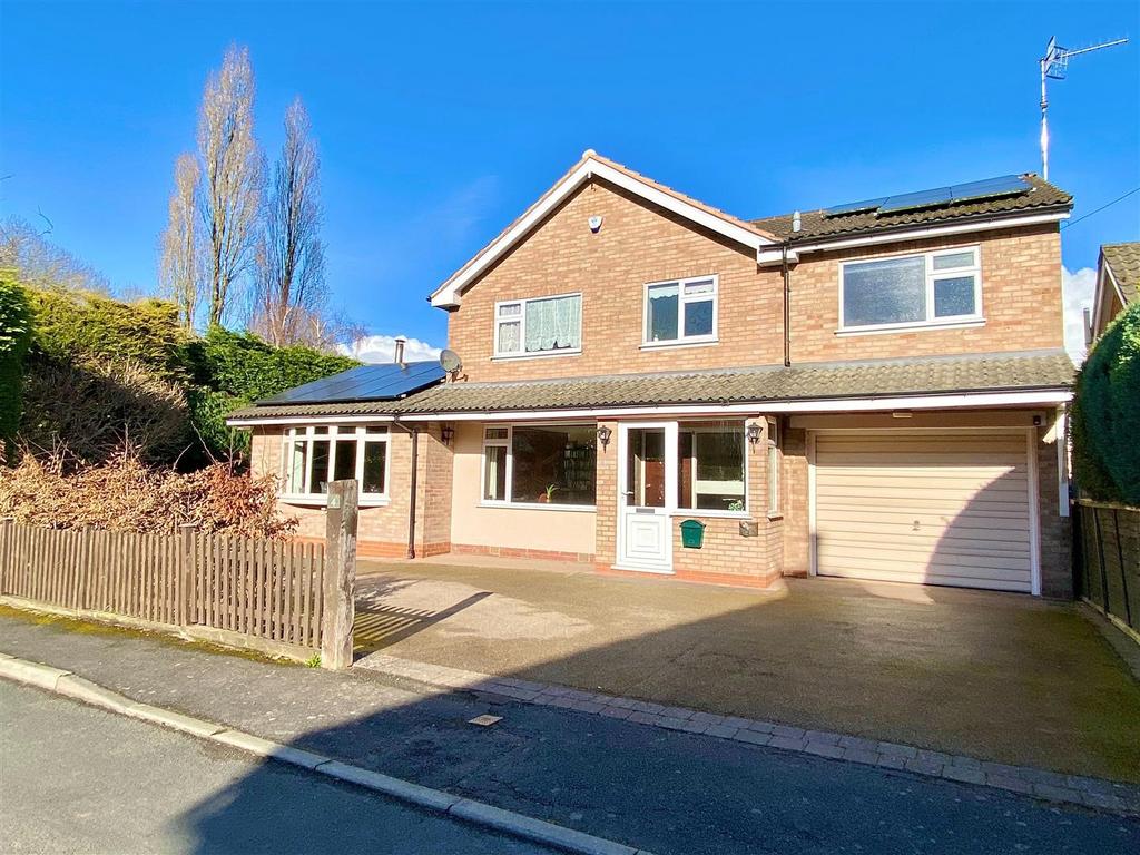 Orchard Place, Mappleborough Green, Studley 4 bed detached house for