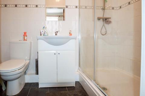 1 bedroom flat to rent - High Street, Gillingham