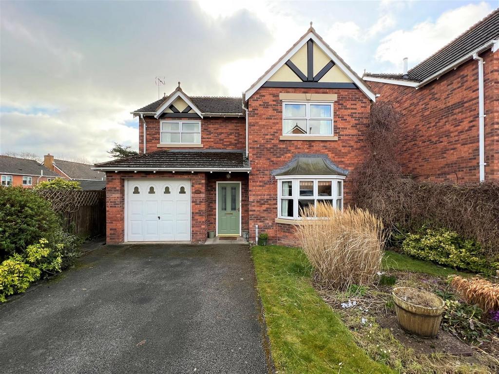 Hillcrest, Ellesmere. 4 bed detached house for sale £295,000