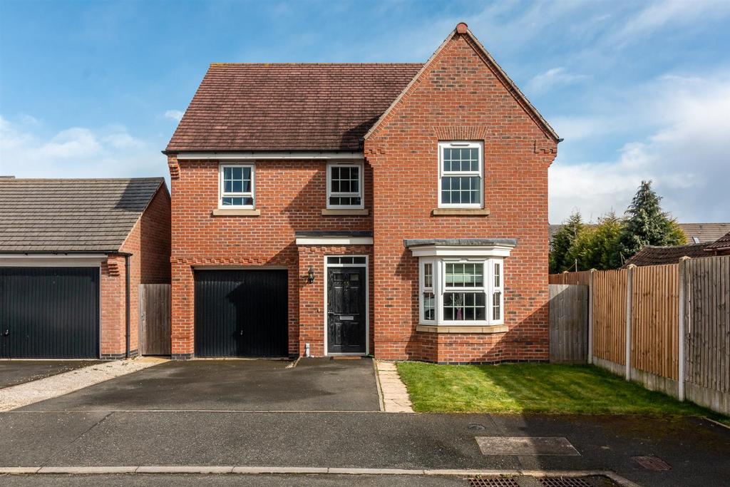 Firth Close, East Leake, Loughborough 4 bed detached house for sale £