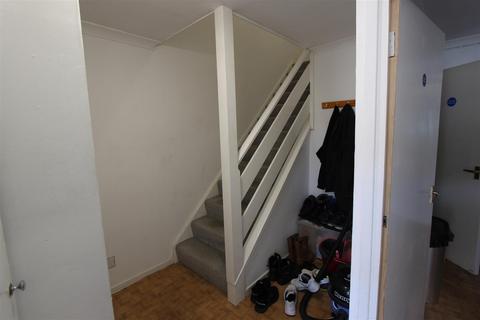 296 Berecroft, Harlow, CM18 7SH