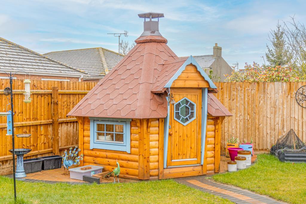 BBQ Hut
