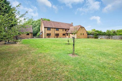 6 bedroom detached house to rent - Fortescue Drive, Shenley Church End