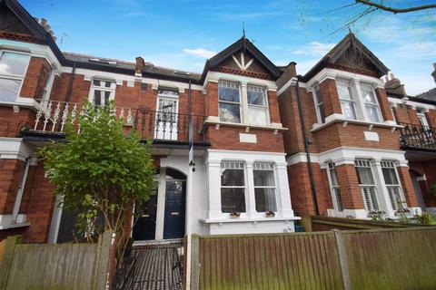 2 bedroom maisonette to rent, Sidney Road, St Margarets Village