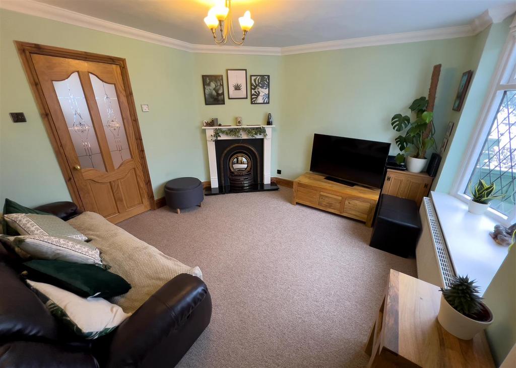 60 Rookery Road, Wombourne, Wolverhampton 2 bed terraced house for sale
