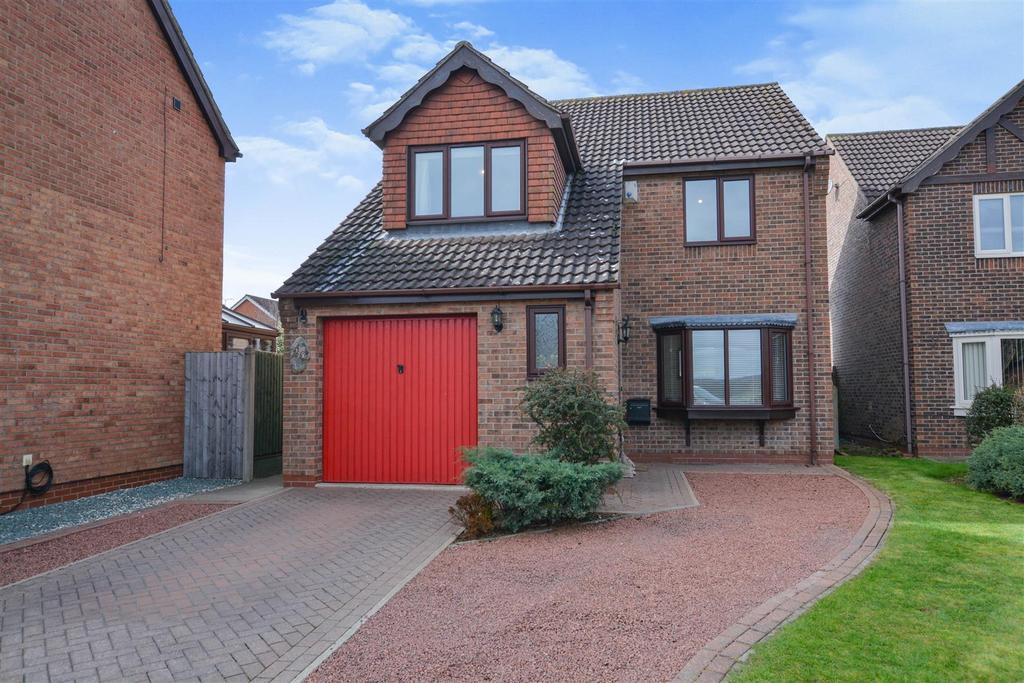 The Meadows, Messingham, Scunthorpe 4 bed detached house for sale £