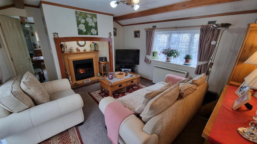 Chapel Lane, Wythall 1 bed park home for sale £140,000