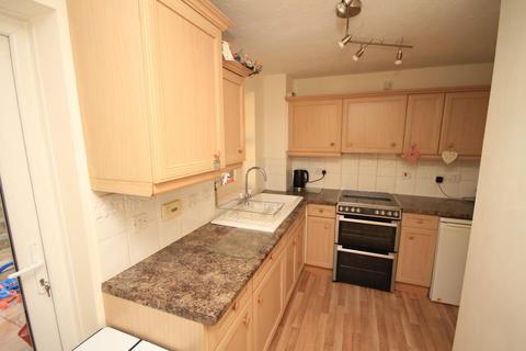 3 Longroyd, Thackley, Bradford, BD10 8WD