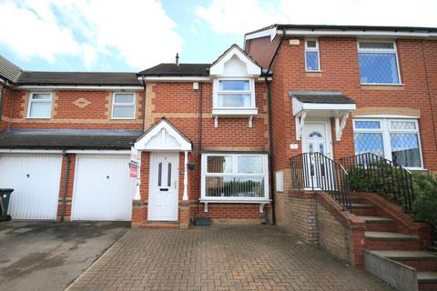 3 Longroyd, Thackley, Bradford, BD10 8WD