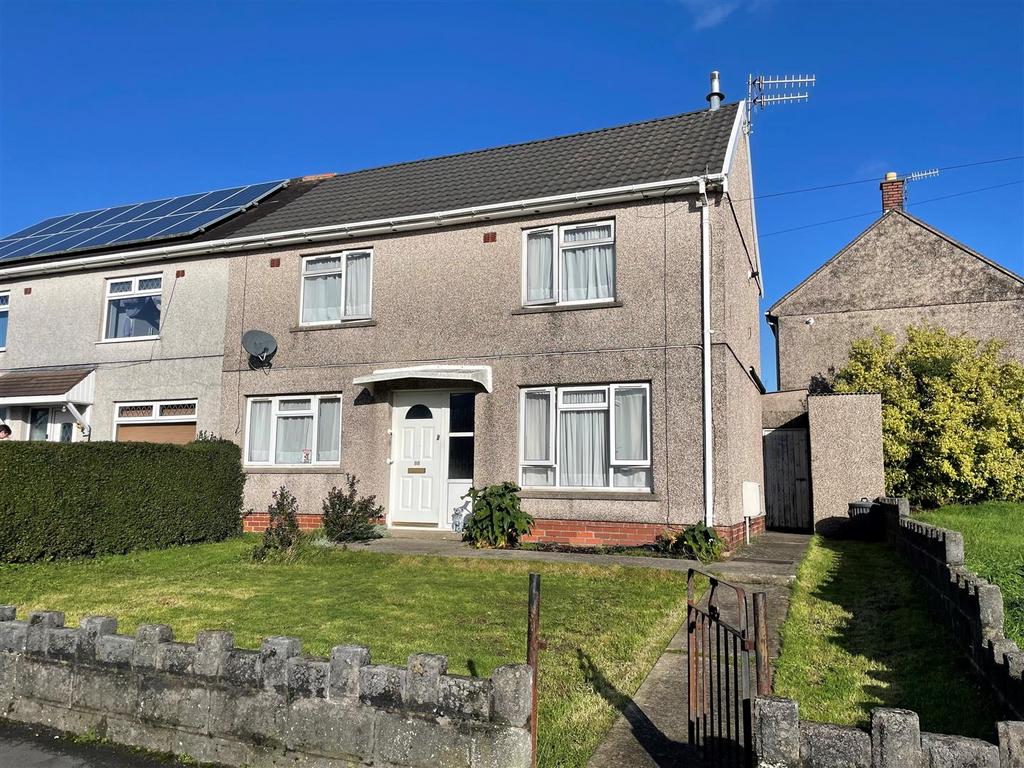 Tir Capel, Llanelli 3 bed semidetached house £127,500