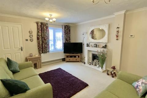 2 bedroom terraced house for sale - Burgess Gardens, Newport Pagnell