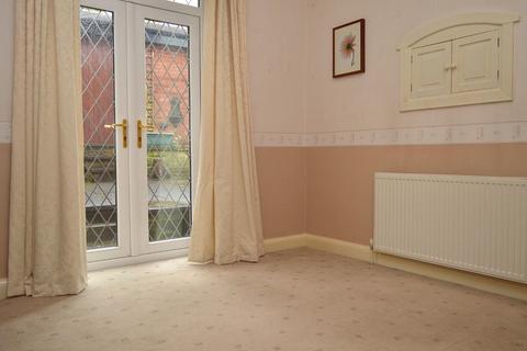 1 The Croft, Oldham, OL8 3AL