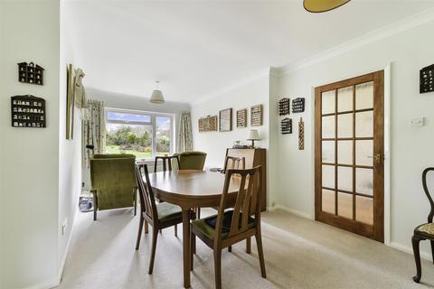 4 bedroom link detached house for sale - Greenway, Great Bookham, Leatherhead