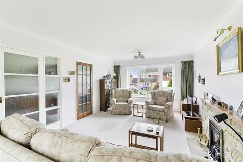 4 Greenway, Great Bookham, Leatherhead, KT23 3PA