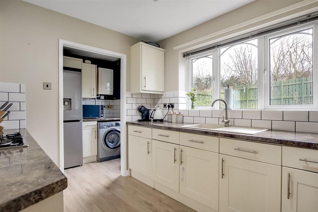 Abbotsfield Way, Faverdale, Darlington 3 bed detached house for sale