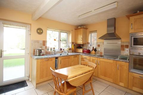 2 The Spinney, Stevenage, SG2 7BQ