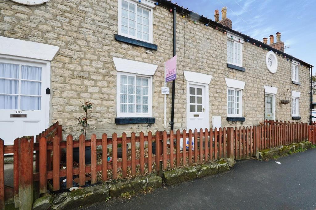 Main Street, Seamer, Scarborough 4 bed terraced house £200,000
