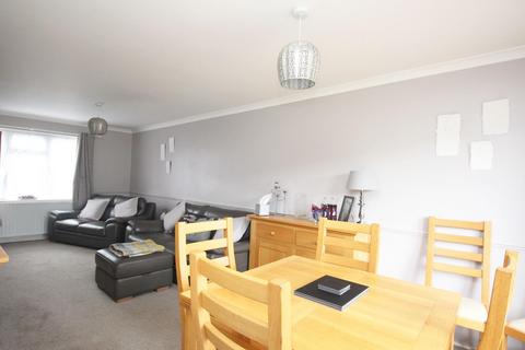 65 Warwick Road, Stevenage, SG2 0QR