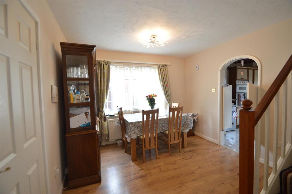 4 Birch Drive, Hanwood, Shrewsbury... 3 bed detached house £299,500