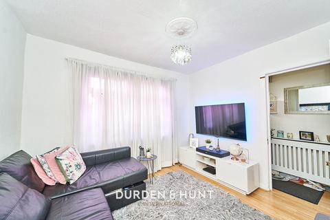 158 Croydon Road, London, E13 8ER