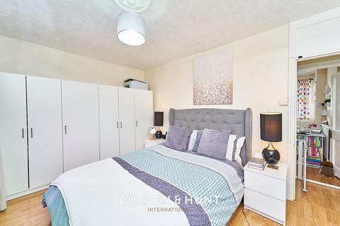 158 Croydon Road, London, E13 8ER