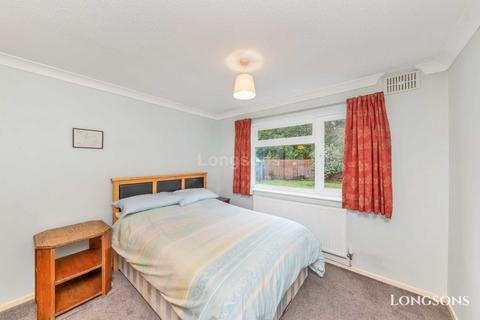 9 Masons Drive, Necton, Swaffham, PE37 8EE