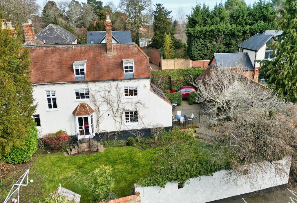 Chain House, Church Street, Aspley... 7 bed detached house £1,750,000
