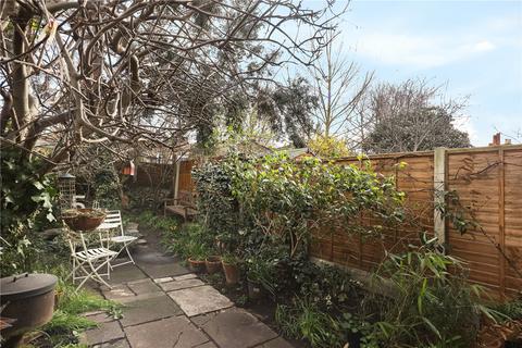 164 Swaton Road, London, E3 4ER