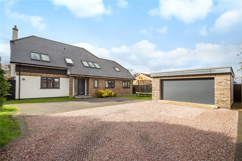 Ash Road, Hartley, Longfield, Kent, DA3 5 bed detached house for sale £875,000