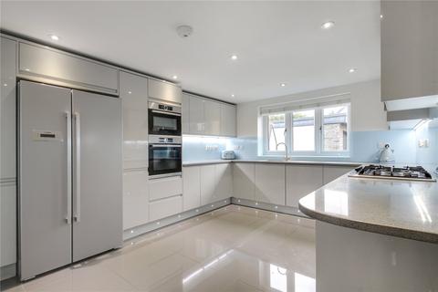 Greystones Ash Road, Hartley, Longfield, DA3 8EY