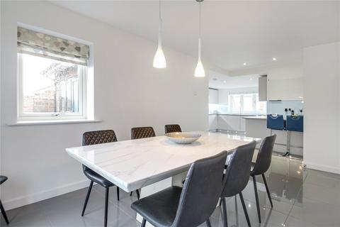 Greystones Ash Road, Hartley, Longfield, DA3 8EY