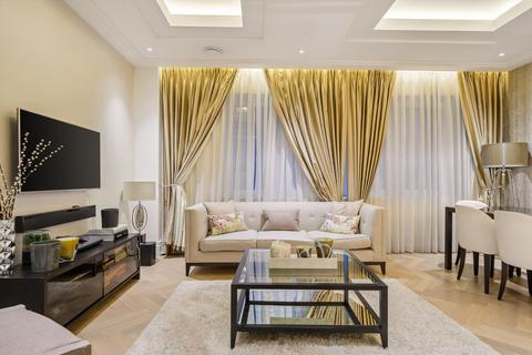 2 bedroom flat for sale, Drake House, 76 Marsham Street, London, SW1P